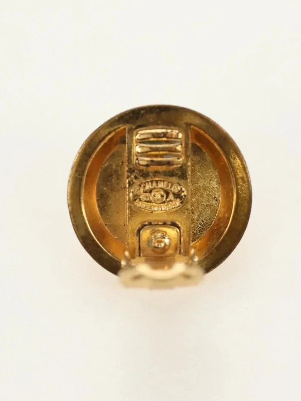CHANEL Earring metal Gold CC Auth 185854M